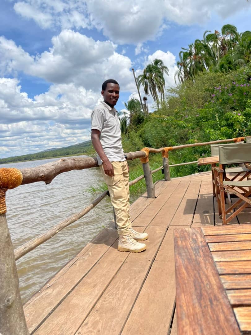 Innocent Terebushi - Tour Guide